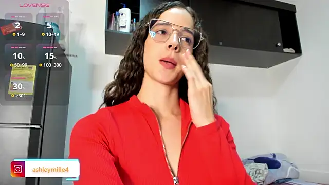  ashleymiller online show from 11-24-25, 07:13