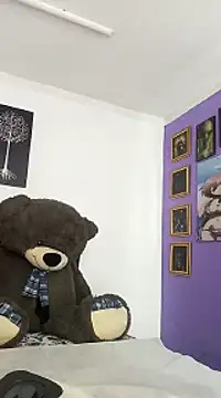 Snapshot of FelinaJohnson chatting on 01-25-25, 04:57 FelinaJohnson online show from 01-25-25, 04:57