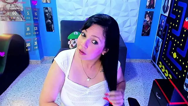 Snapshot of FelinaJohnson chatting on 03-01-25, 04:44 FelinaJohnson online show from 03-01-25, 04:44