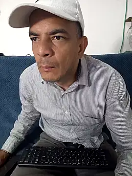 latinmartin73 online show from 03-12-25, 12:42