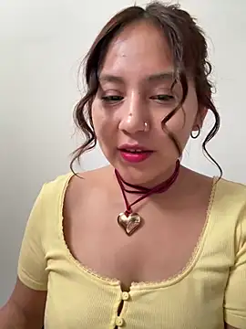 Snapshot of kittyfresita chatting on 02-02-25, 04:43 kittyfresita online show from 02-02-25, 04:43