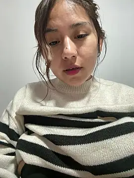 Snapshot of kittyfresita chatting on 02-08-25, 05:08 kittyfresita online show from 02-08-25, 05:08