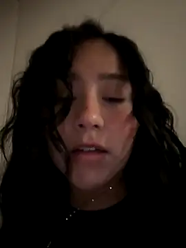 Snapshot of kittyfresita chatting on 09-26-25, 02:26 kittyfresita online show from 09-26-25, 02:26