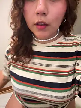 Snapshot of kittyfresita chatting on 02-25-26, 04:44 kittyfresita online show from 02-25-26, 04:44