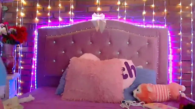 Snapshot of dulcevegga chatting on 02-07-25, 03:34 dulcevegga online show from 02-07-25, 03:34