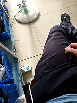 huzi518 online show from 09-09-25, 01:49