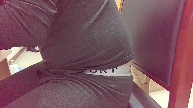 huzi518 online show from 11-04-25, 12:15