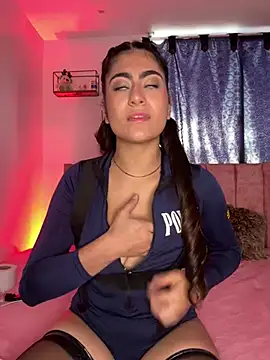 Snapshot of miakhalifaaa_ chatting on 02-16-25, 10:21 miakhalifaaa online show from 02-16-25, 10:21