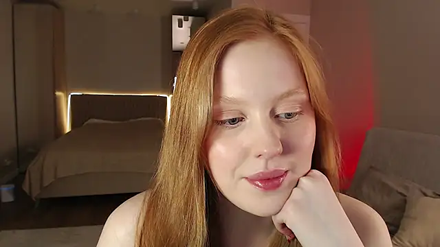 lulu moonmoon online show from 03-18-25, 03:31