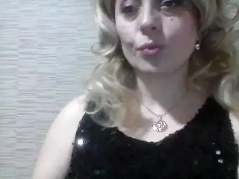 Snapshot of SweetCandy356 chatting on 01-22-25, 04:23 SweetCandy356 online show from 01-22-25, 04:23