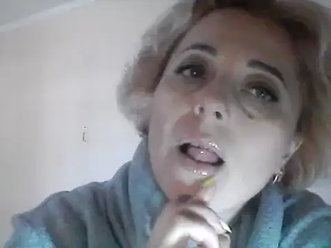 Snapshot of SweetCandy356 chatting on 03-20-25, 10:54 SweetCandy356 online show from 03-20-25, 10:54