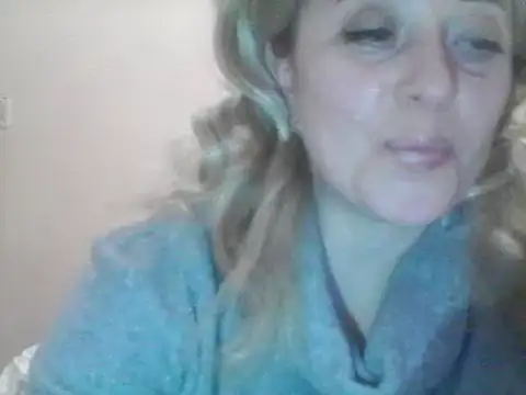 Snapshot of SweetCandy356 chatting on 03-20-25, 05:36 SweetCandy356 online show from 03-20-25, 05:36