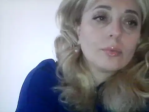 Snapshot of SweetCandy356 chatting on 03-22-25, 10:49 SweetCandy356 online show from 03-22-25, 10:49
