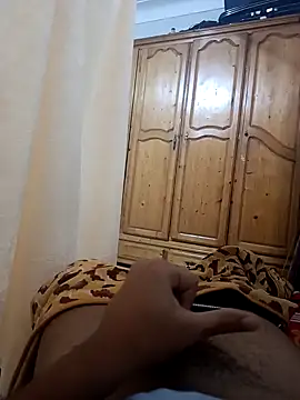 MostafaJr97 online show from 09-18-25, 06:21