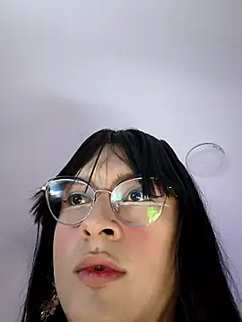 Snapshot of Kiitygirl chatting on 03-08-26, 02:04 Kiitygirl online show from 03-08-26, 02:04