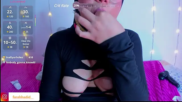 Snapshot of Maisa_issa chatting on 03-19-25, 04:02 Maisa issa online show from 03-19-25, 04:02