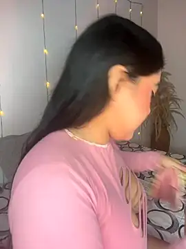 Snapshot of Maisa_issa chatting on 09-27-25, 02:00 Maisa issa online show from 09-27-25, 02:00