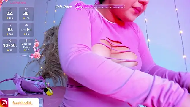 Snapshot of Maisa_issa chatting on 11-12-25, 01:22 Maisa issa online show from 11-12-25, 01:22