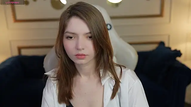 Snapshot of Michelle_054 chatting on 03-01-26, 03:52 Michelle 054 online show from 03-01-26, 03:52