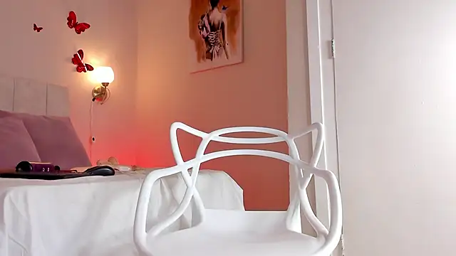 Snapshot of dani_skinny_ chatting on 03-19-25, 02:46 dani skinny online show from 03-19-25, 02:46