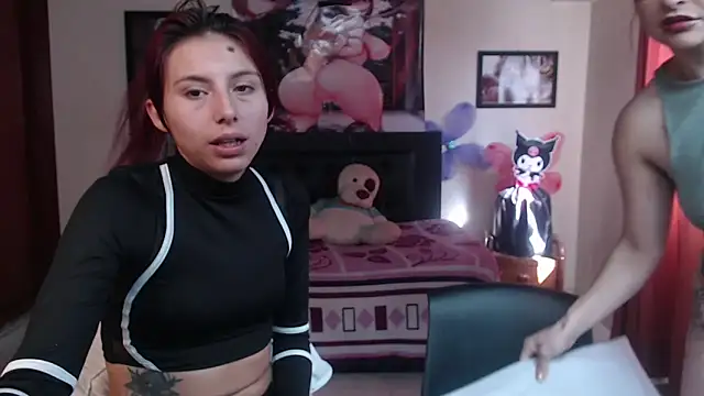 Snapshot of Marilynselxoveanalhard chatting on 03-13-26, 01:51 Marilynselxoveanalhard online show from 03-13-26, 01:51