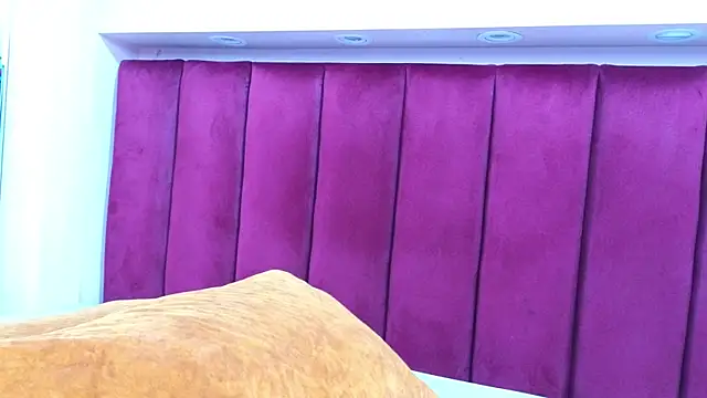 JESSYCORTES online show from 03-17-25, 02:34