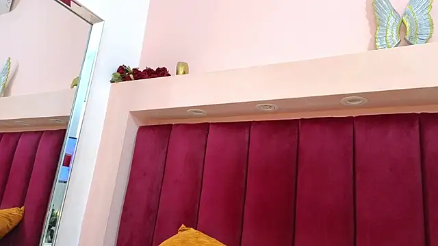 JESSYCORTES online show from 03-17-25, 05:38