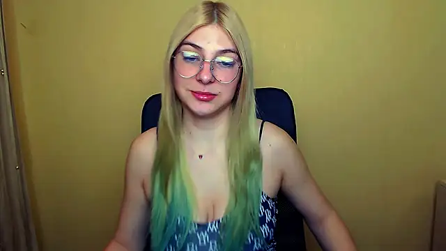 Luna Lush  online show from 01-08-25, 08:27