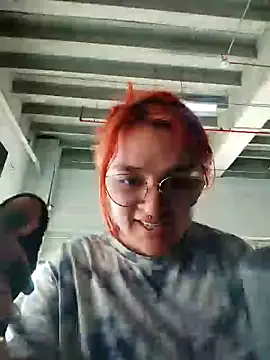 SophiaWeestt99 online show from 02-12-25, 07:45