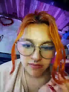 SophiaWeestt99 online show from 02-25-25, 07:52