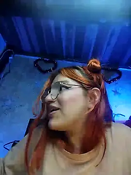 SophiaWeestt99 online show from 03-02-25, 08:27