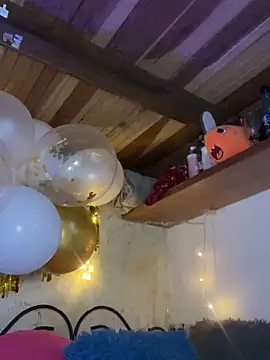 SophiaWeestt99 online show from 03-13-26, 04:30