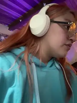 SophiaWeestt99 online show from 04-30-26, 04:41