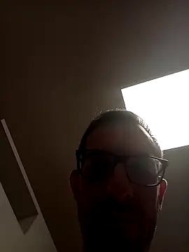 Snapshot of Porzz-6 chatting on 09-14-25, 08:30 Porzz-6 online show from 09-14-25, 08:30