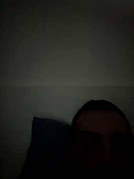 Snapshot of Porzz-6 chatting on 10-18-25, 03:02 Porzz-6 online show from 10-18-25, 03:02