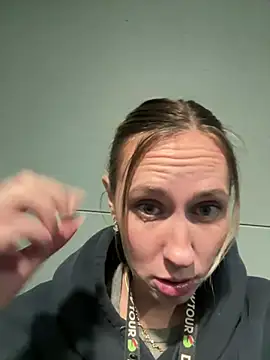 M1ssyk1ssy online show from 01-31-25, 06:36