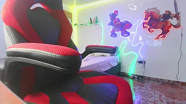 sweetie tsgirl  online show from 01-12-25, 12:07