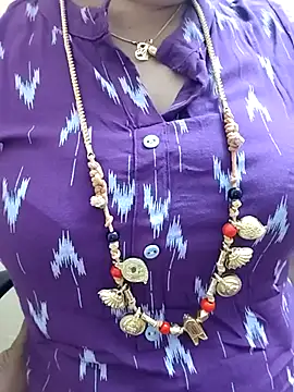 gaurika18 online show from 03-19-25, 02:02