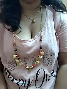 gaurika18 online show from 03-19-25, 11:03