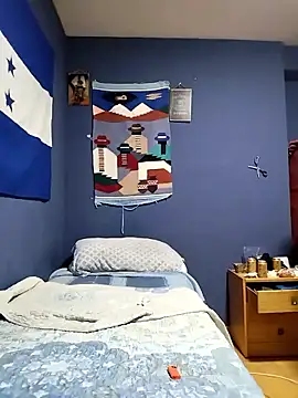 Snapshot of minitranca chatting on 02-28-25, 12:10 minitranca online show from 02-28-25, 12:10