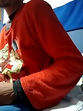 Snapshot of minitranca chatting on 10-21-25, 09:26 minitranca online show from 10-21-25, 09:26