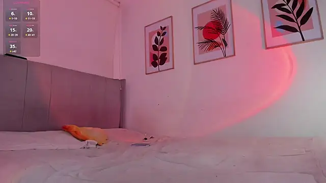 Whitekitty-exe online show from 01-02-25, 11:06