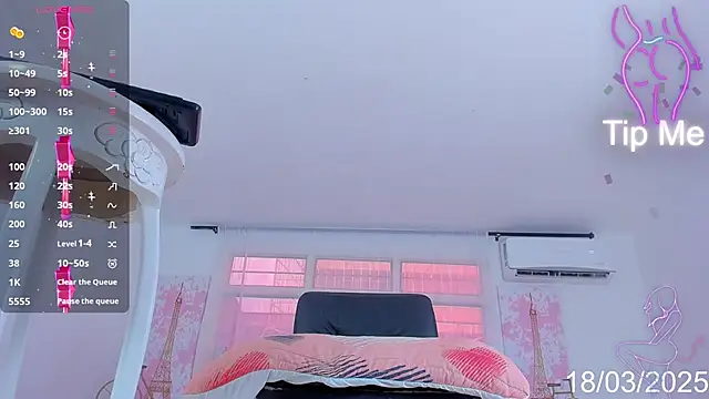 Snapshot of Keila_Mendoza chatting on 03-18-25, 08:37 Keila Mendoza online show from 03-18-25, 08:37