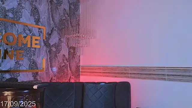 Snapshot of Keila_Mendoza chatting on 09-18-25, 11:40 Keila Mendoza online show from 09-18-25, 11:40