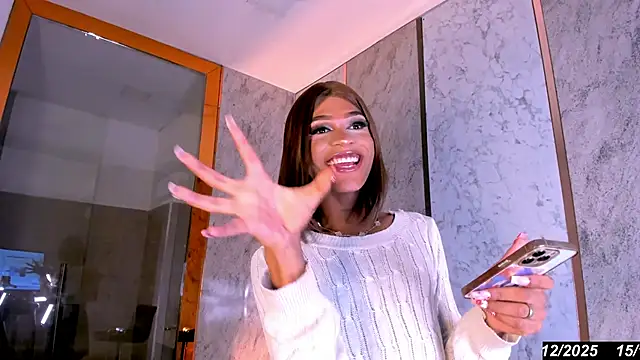 Snapshot of Keila_Mendoza chatting on 12-15-25, 08:24 Keila Mendoza online show from 12-15-25, 08:24