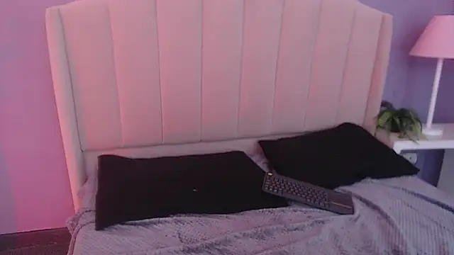 Angie99 gh online show from 01-29-25, 06:43