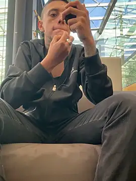 Snapshot of _PhillipBrown chatting on 02-15-25, 01:16 PhillipBrown online show from 02-15-25, 01:16