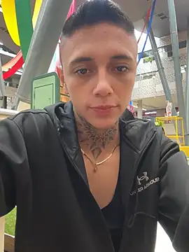 Snapshot of _PhillipBrown chatting on 02-22-25, 12:19 PhillipBrown online show from 02-22-25, 12:19