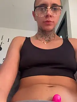 Snapshot of _PhillipBrown chatting on 03-15-25, 06:43 PhillipBrown online show from 03-15-25, 06:43