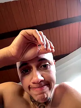 Snapshot of _PhillipBrown chatting on 09-18-25, 08:44 PhillipBrown online show from 09-18-25, 08:44